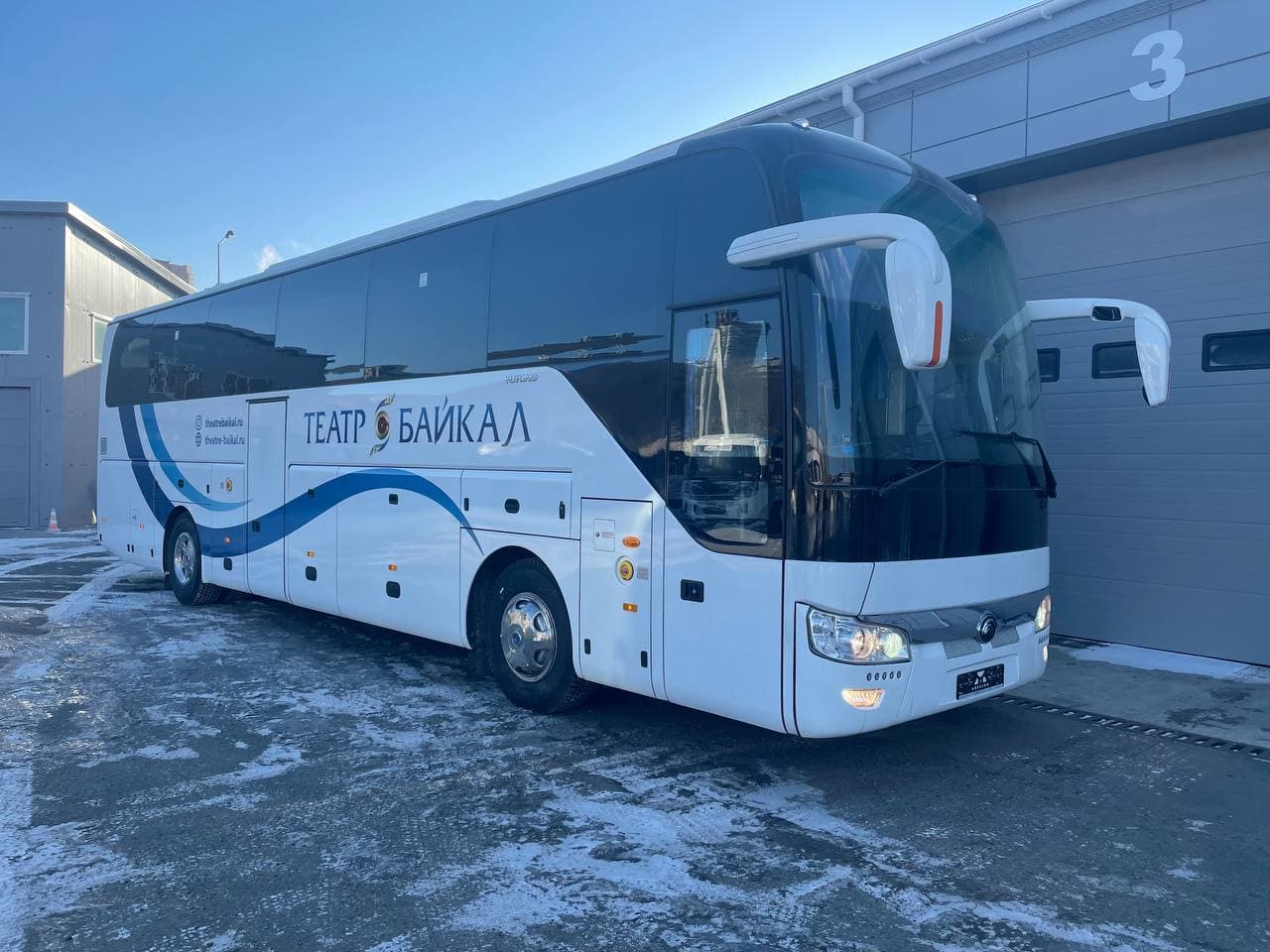 Yutong 6122 для театра «Байкал»