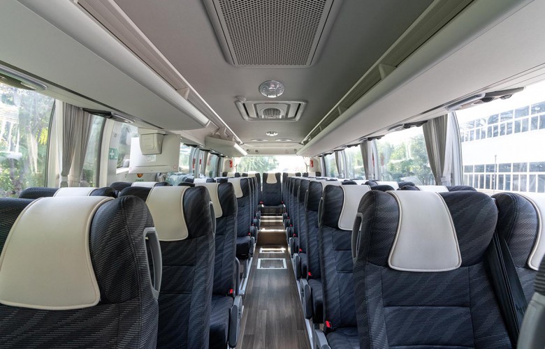YUTONG ZK6947H: компактный автобус с просторным салоном