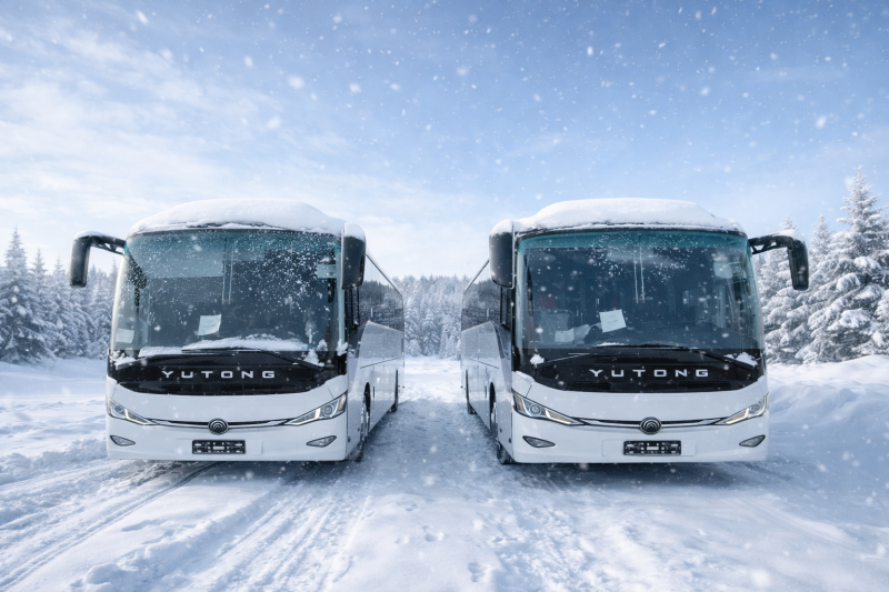Передача двух туристических автобусов Yutong C9 ZK6947H заказчику в Хабаровск