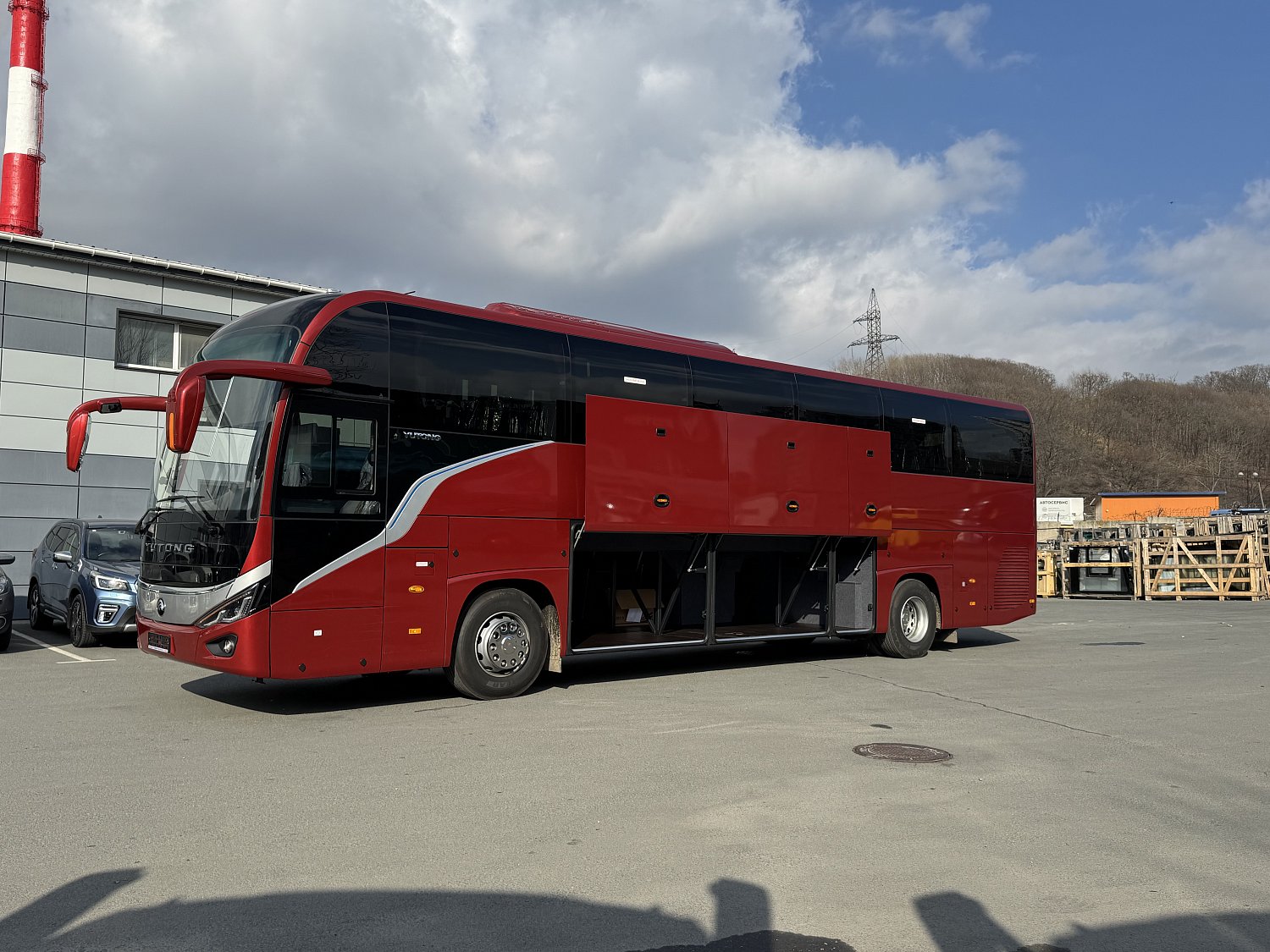 Еще один Yutong C12PRO отправляется к заказчику (ZK6128H)