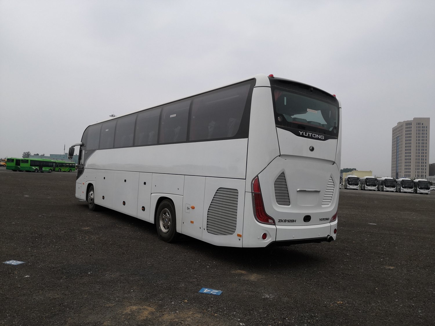 Ютонг 6128 - замена популярному Ютонг 6122!