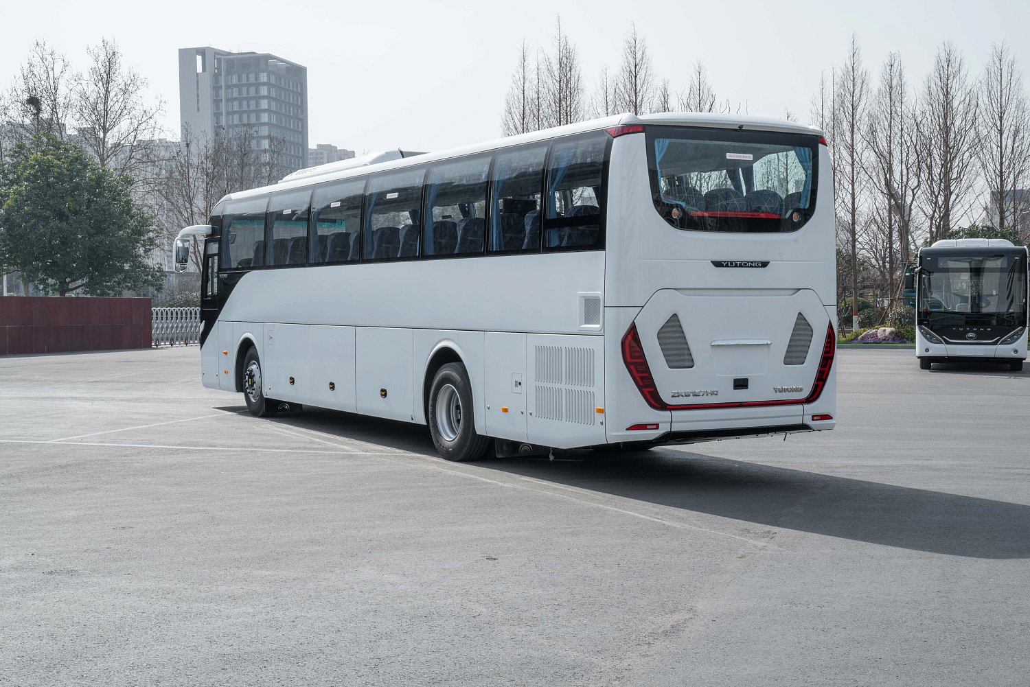 Новая модель ЮТОНГ ZK6127HQ