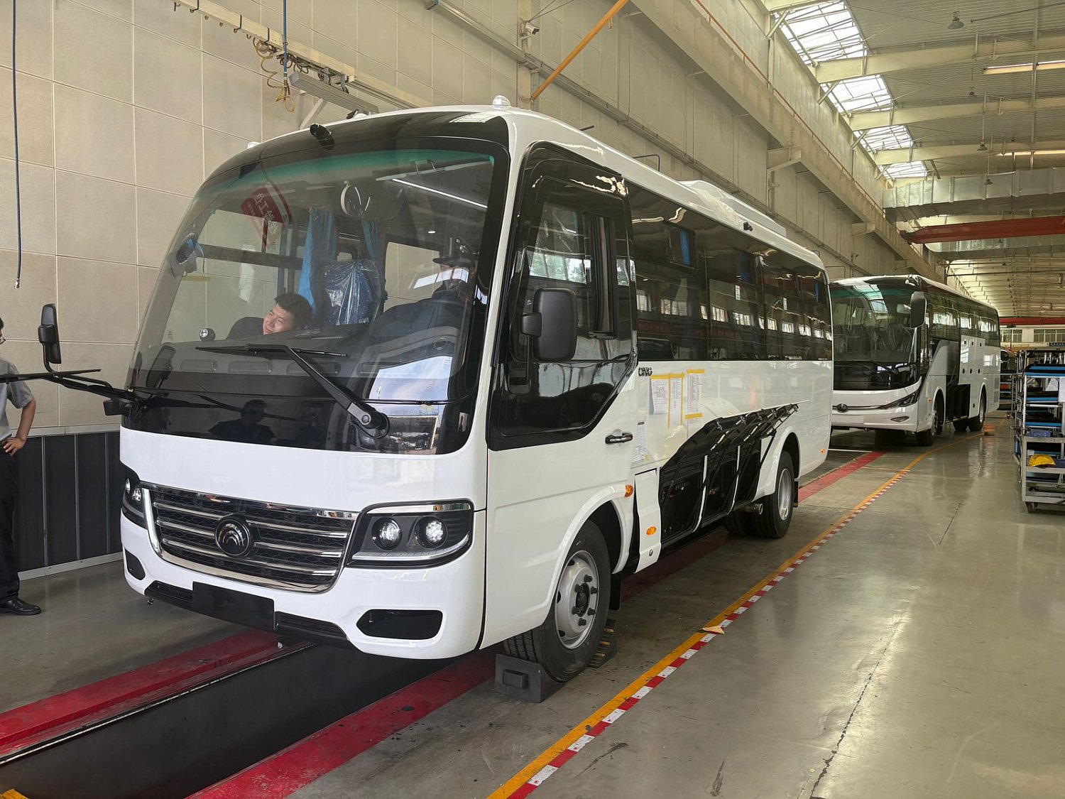 Новинка 2024 года - YUTONG D7 (6729)